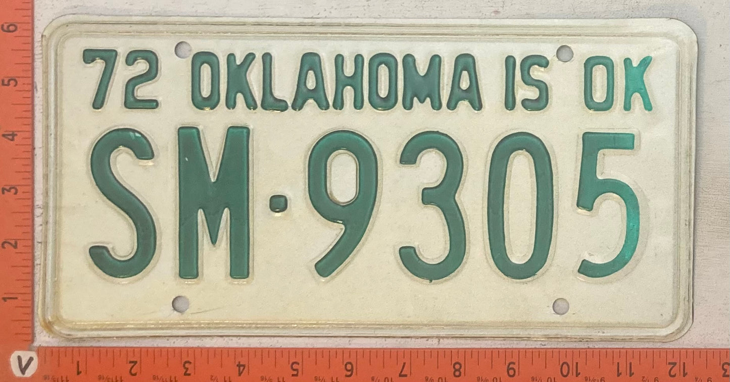 1972 Oklahoma #SM-9305 Passenger License Plate