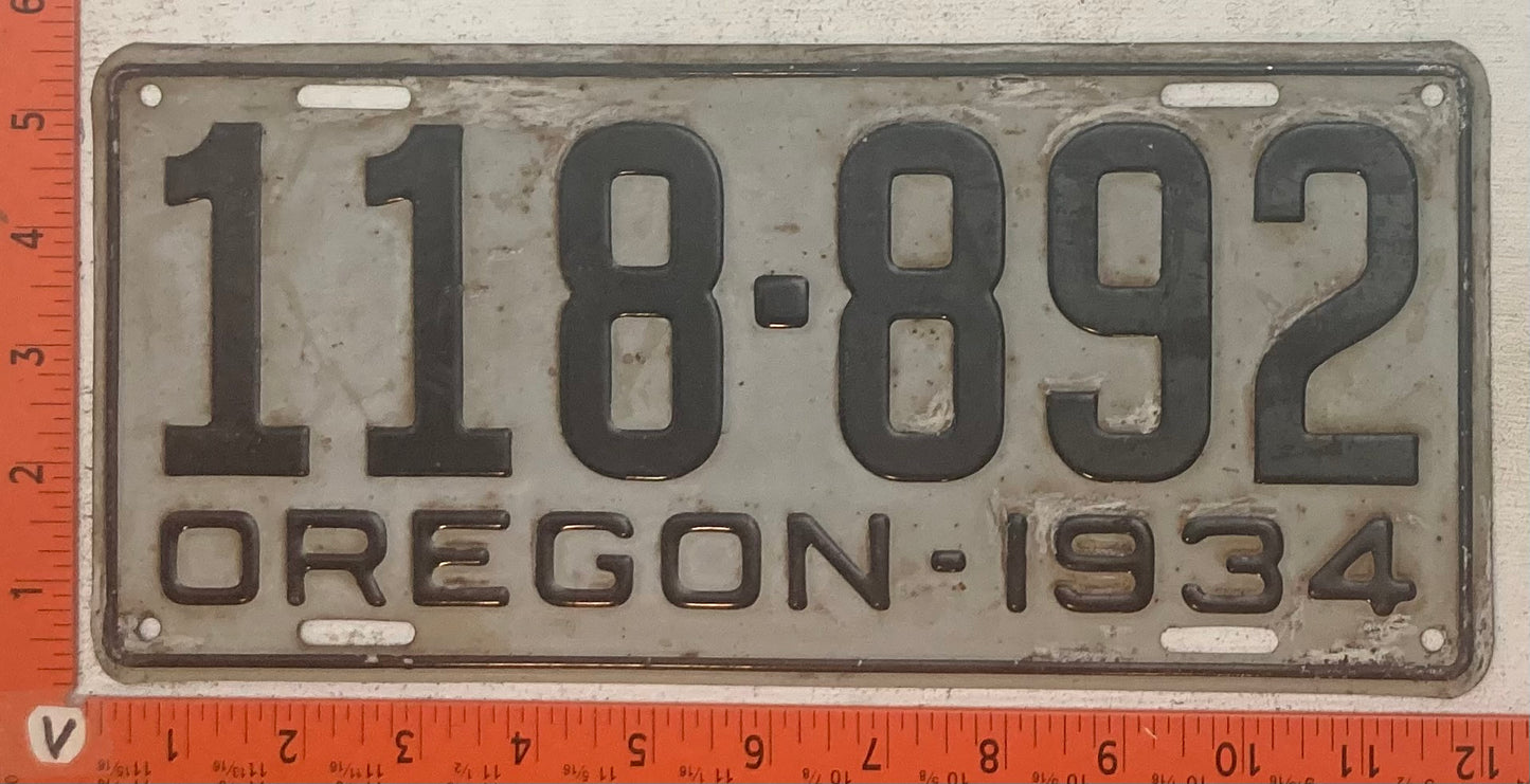 1934 Oregon #118-892 Passenger License Plate