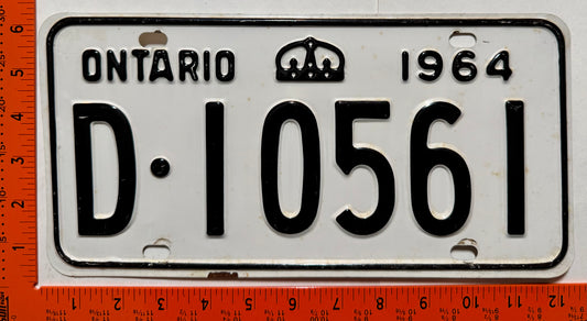 1964 Ontario #D-10561 Doctor License Plate