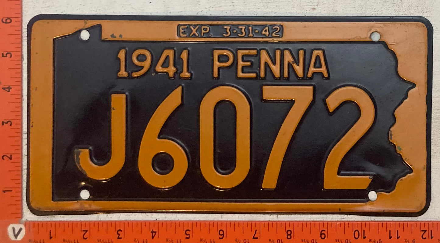 1941 Pennsylvania #J6072 Passenger License Plate