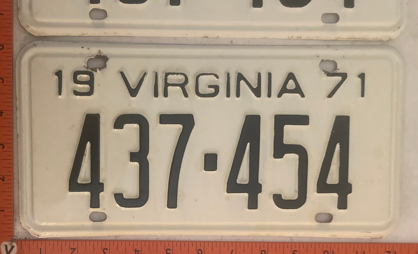 1971 Virginia #437-454 Passenger License Plate (Pair)