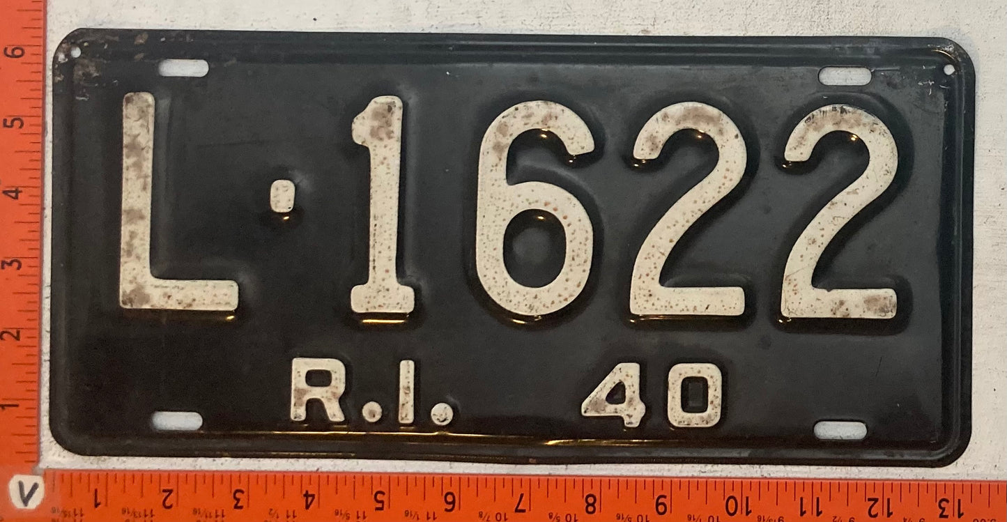 1940 Rhode Island #L-1622 Passenger License Plate