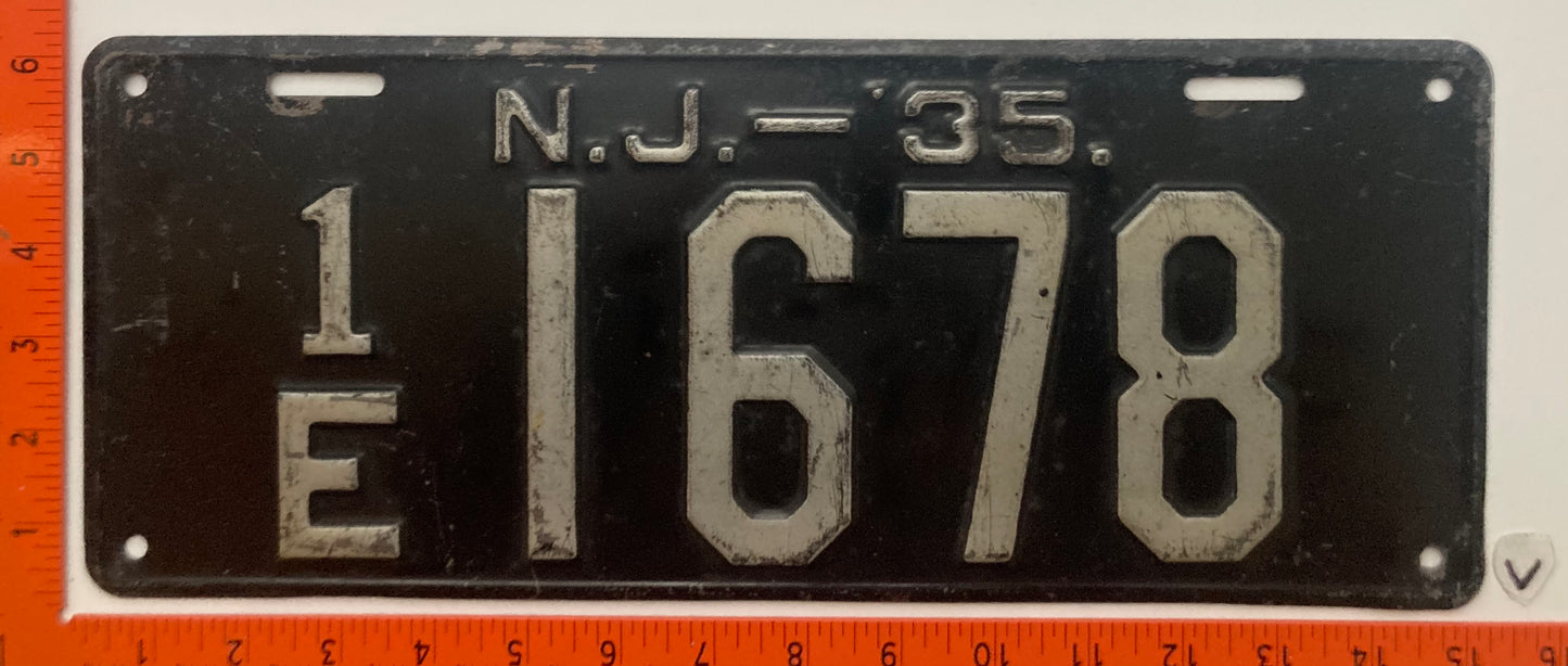 1935 New Jersey #1/E 1678 Passenger License Plate