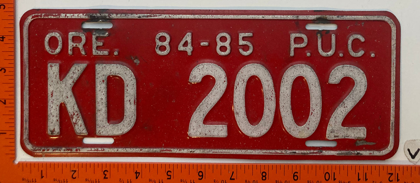 1985 Oregon #KD 2002 Public Utilities Commission Truck License Plate