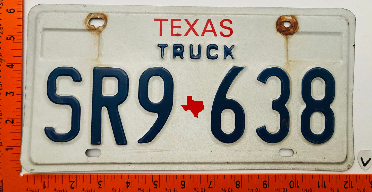 1986 Texas #SR9 638 Truck License Plate