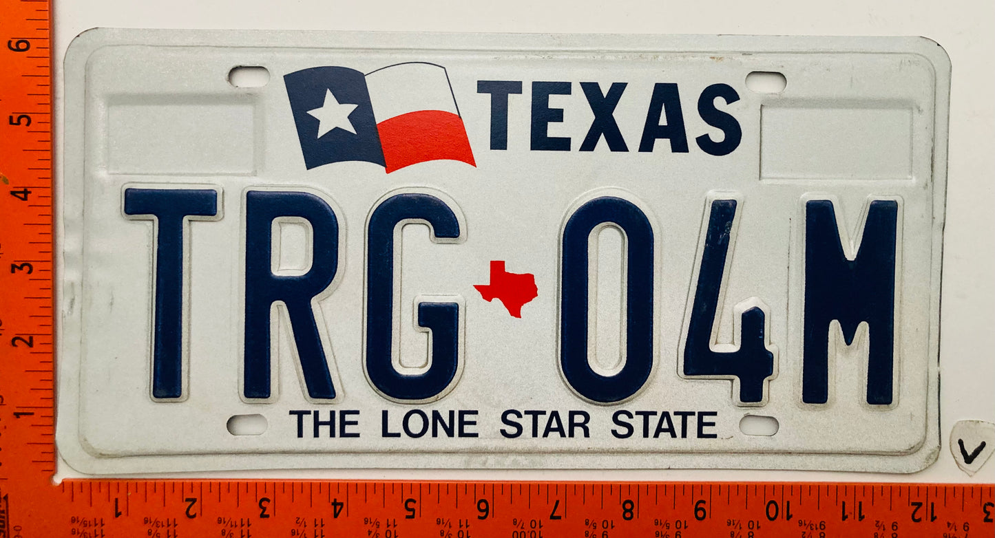 1992 Texas #TRG 04M Passenger License Plate
