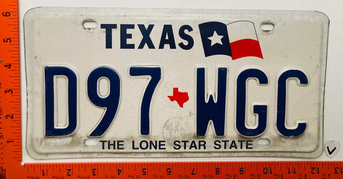 1998 Texas #D97 WGC Passenger License Plate