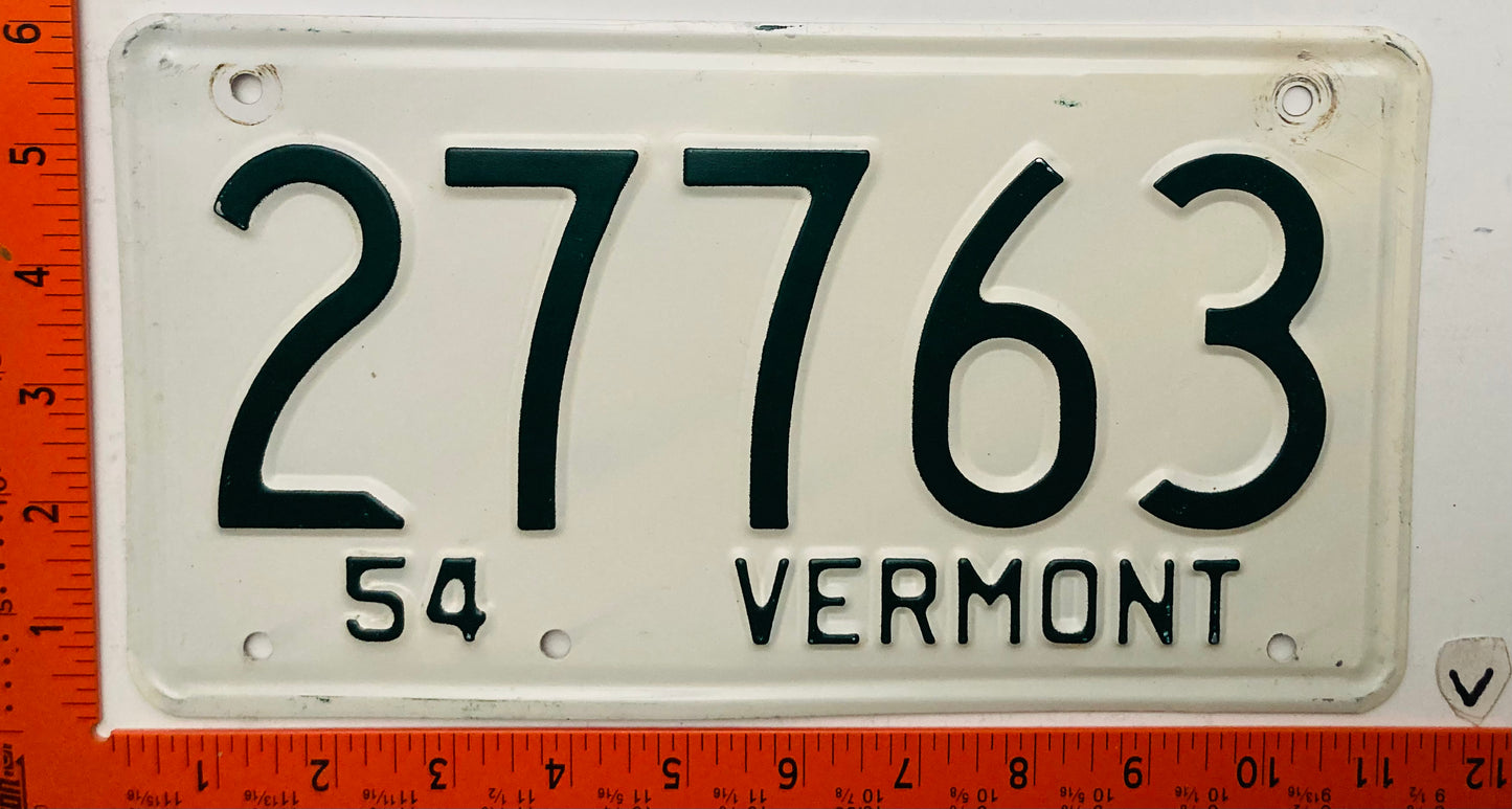 1954 Vermont #27763 Passenger License Plate