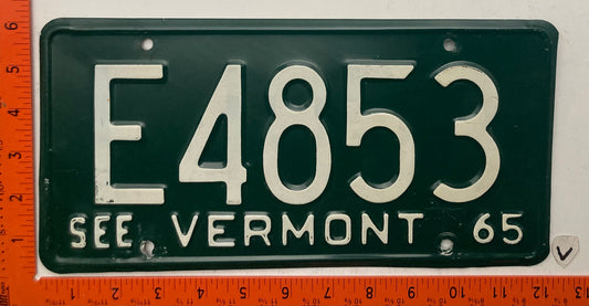 1965 Vermont #E4853 Passenger License Plate