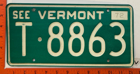 1972 Vermont #T-8863 Passenger License Plate