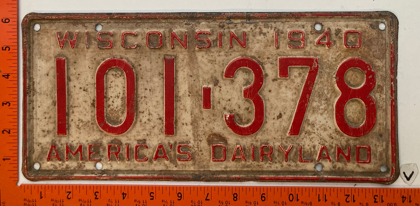 1940 Wisconsin #101 378 Passenger License Plate