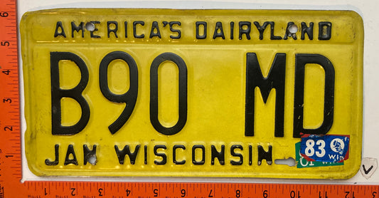 1983 Wisconsin #B90 MD Passenger Vanity License Plate