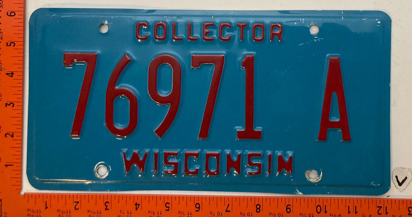 Undated Wisconsin #76971 A Collector Passenger License Plate