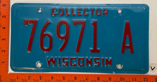 Undated Wisconsin #76971 A Collector Passenger License Plate