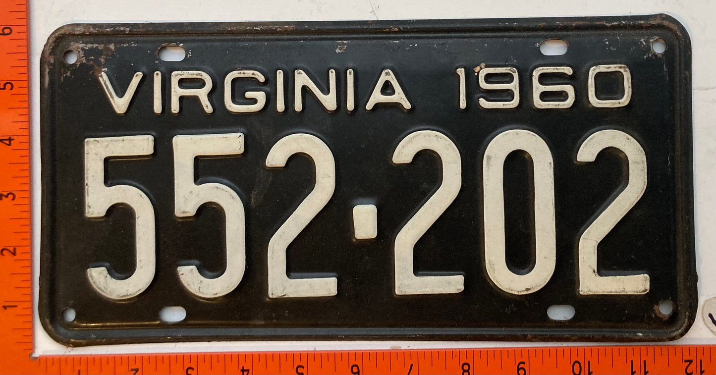 1960 Virginia #552-202 Passenger License Plate