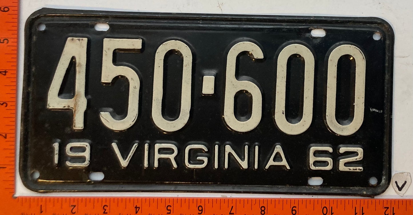 1962 Virginia #450-600 Passenger License Plate