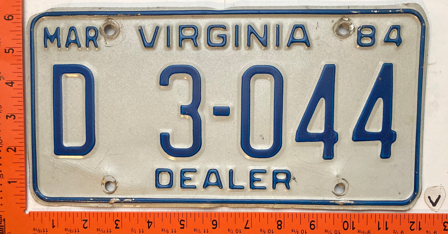 1984 Virginia #D3-044 Dealer License Plate