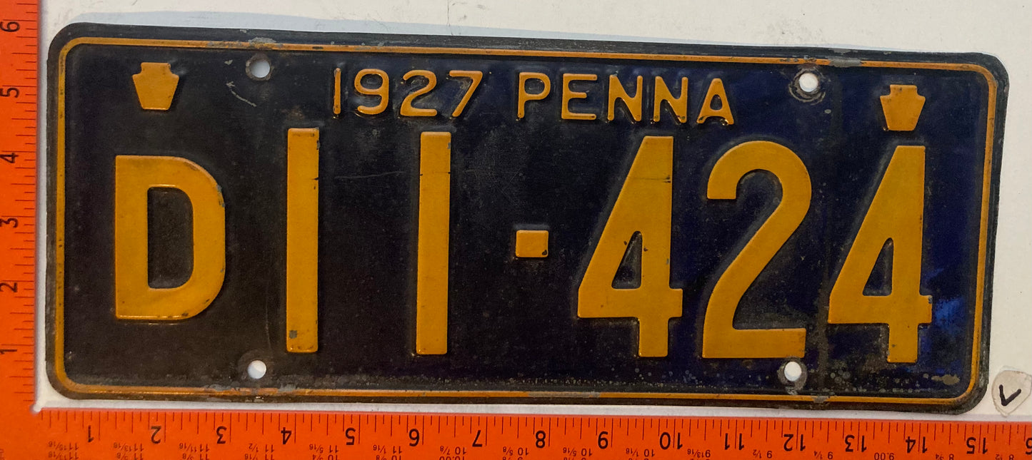 1927 Pennsylvania #D11-424 Passenger License Plate