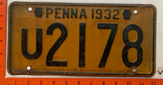1932 Pennsylvania #U2178 Passenger License Plate
