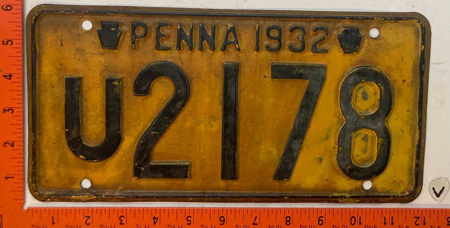 1932 Pennsylvania #U2178 Passenger License Plate