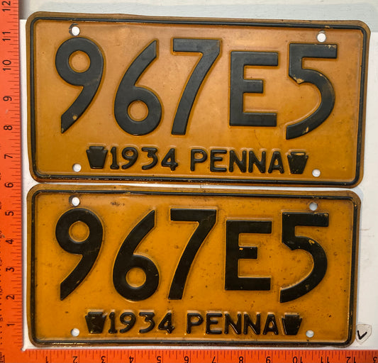 1934 Pennsylvania #967E5 Passenger License Plate (Pair)