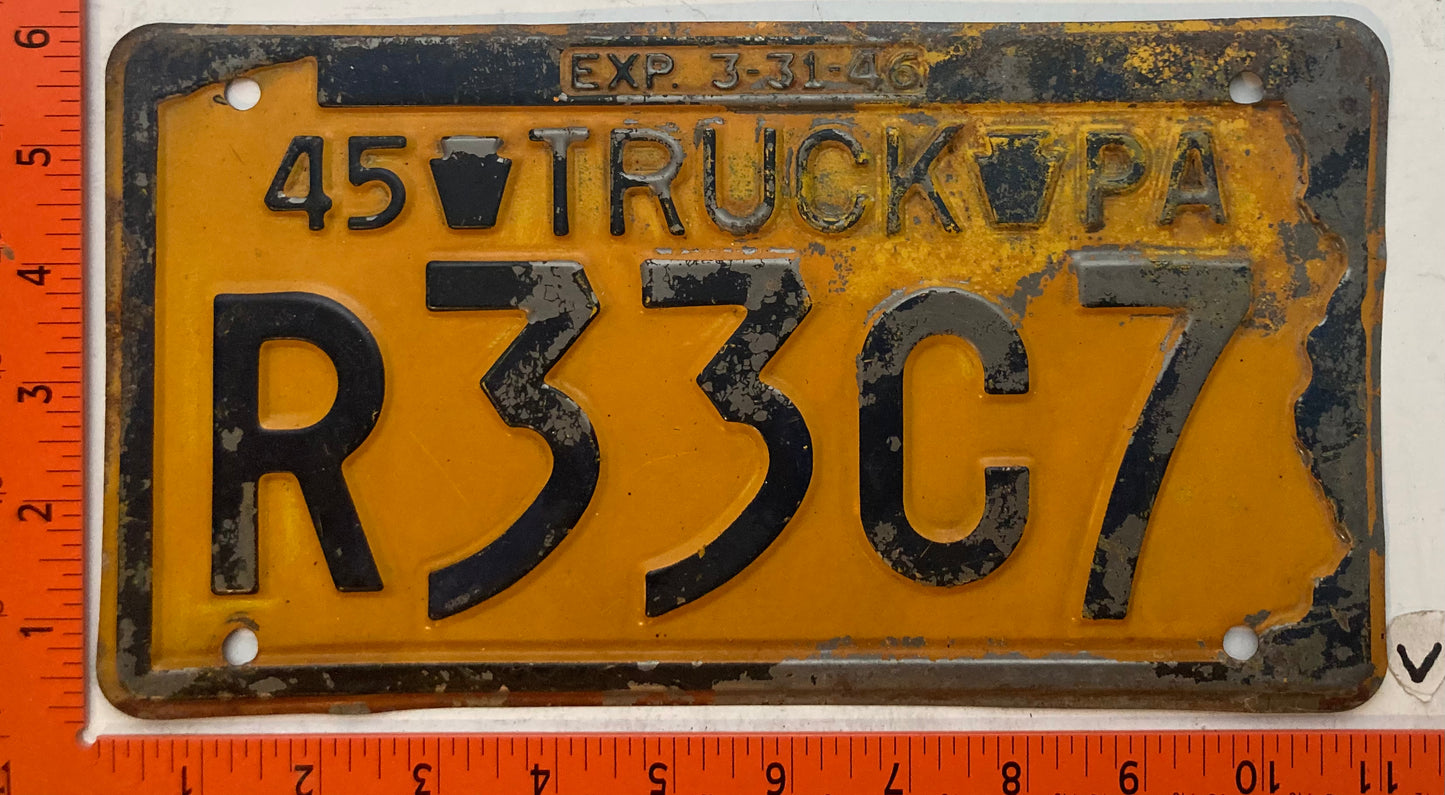 1945 Pennsylvania #R33C7 Truck License Plate
