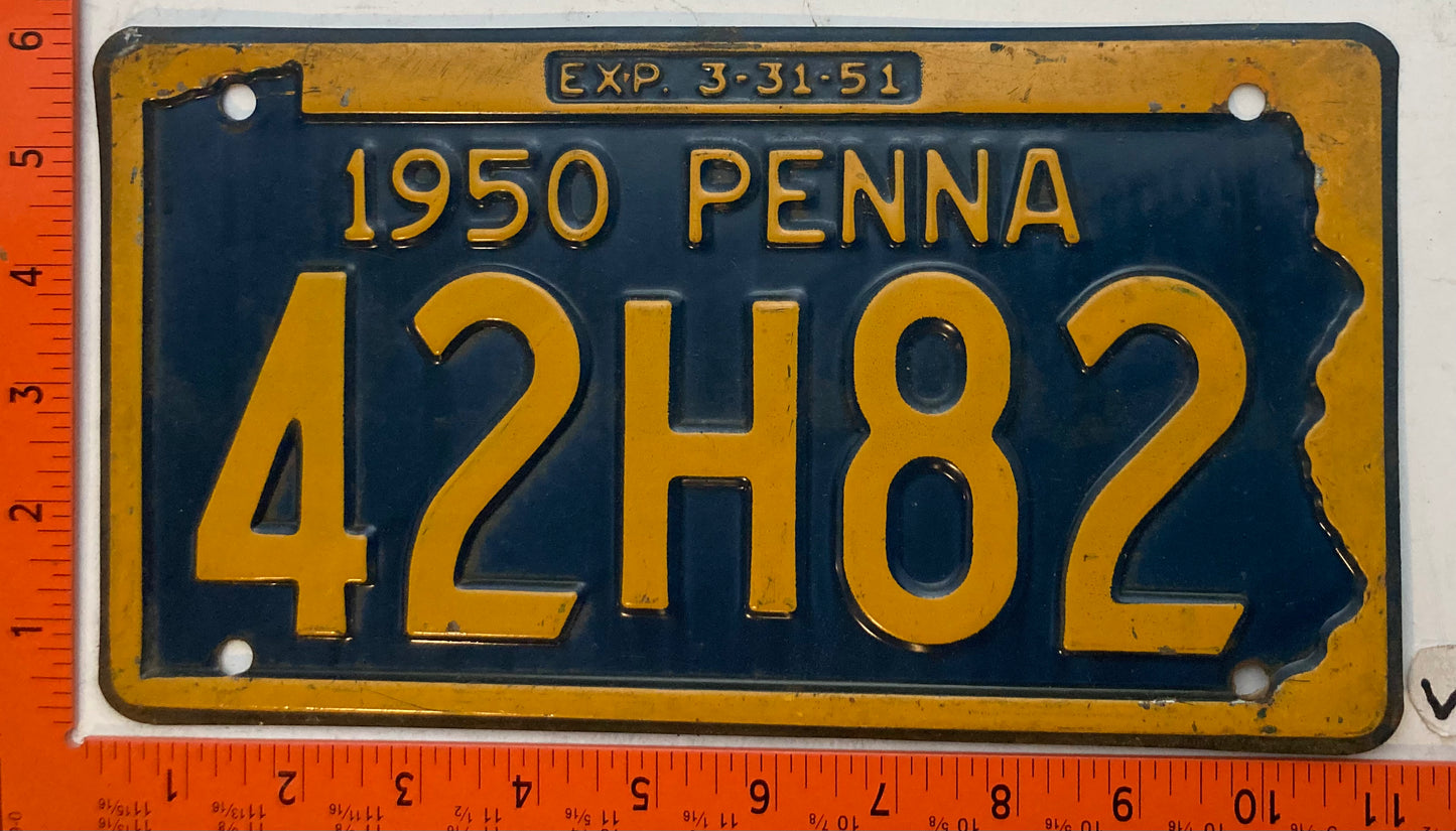 1950 Pennsylvania #42H82 Passenger License Plate
