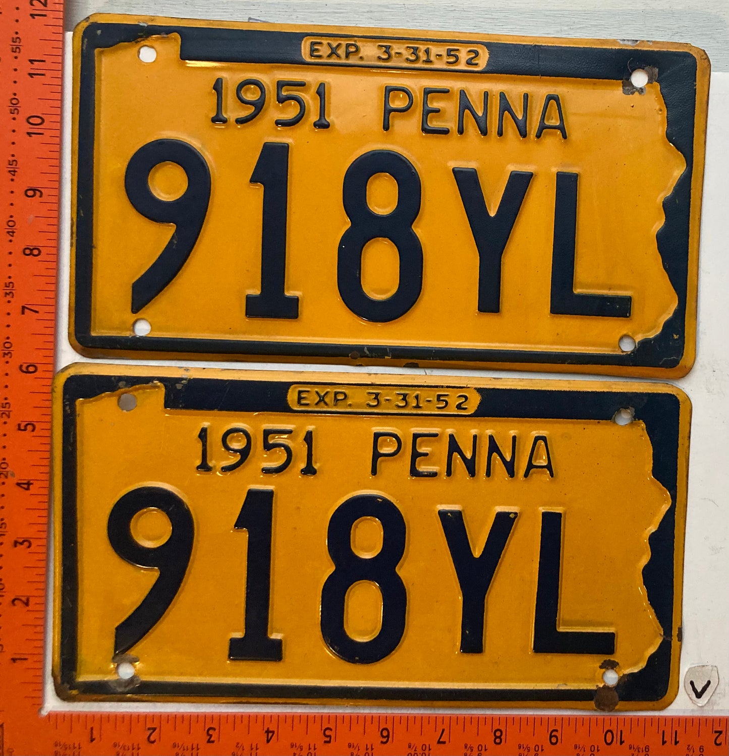 1951 Pennsylvania #918YL Passenger License Plate (Pair)