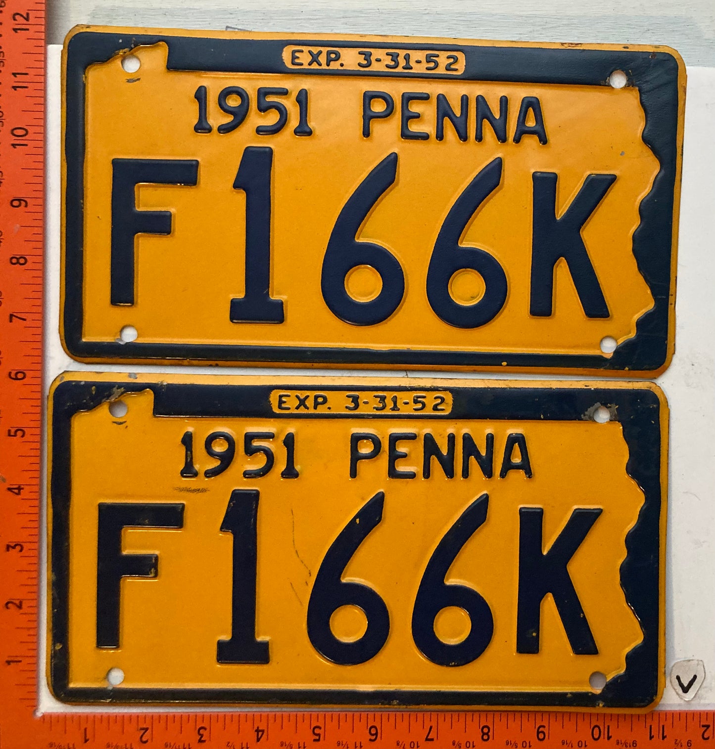 1951 Pennsylvania #F166K Passenger License Plate (Pair)