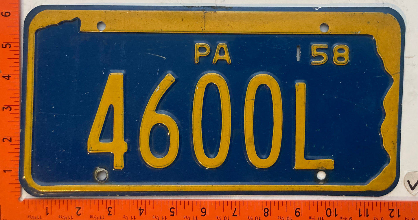 1958 Pennsylvania #4600L Passenger License Plate
