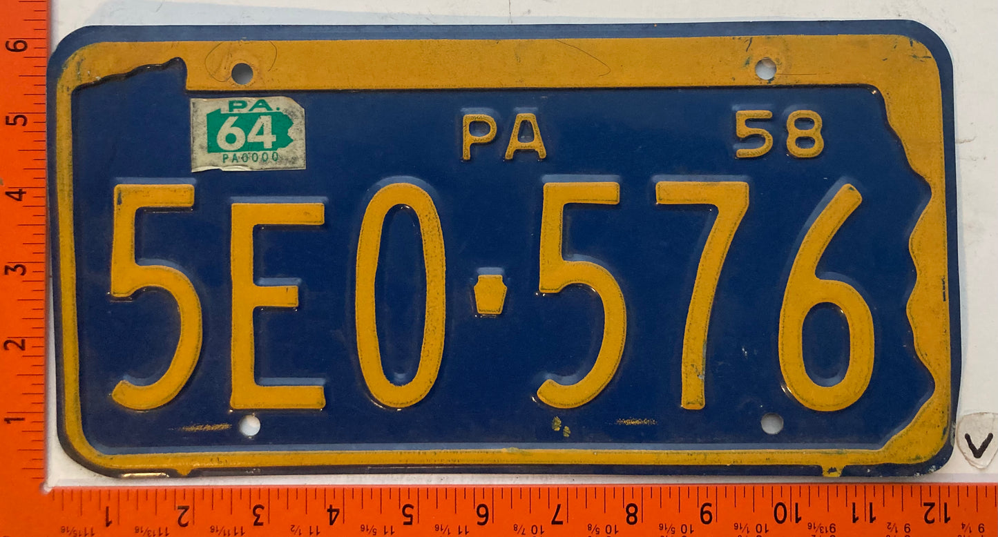 1964 Pennsylvania #5E0-576 Passenger License Plate