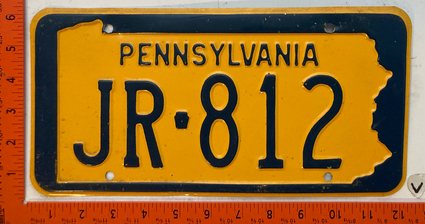 1965 Pennsylvania #JR-812 Passenger License Plate