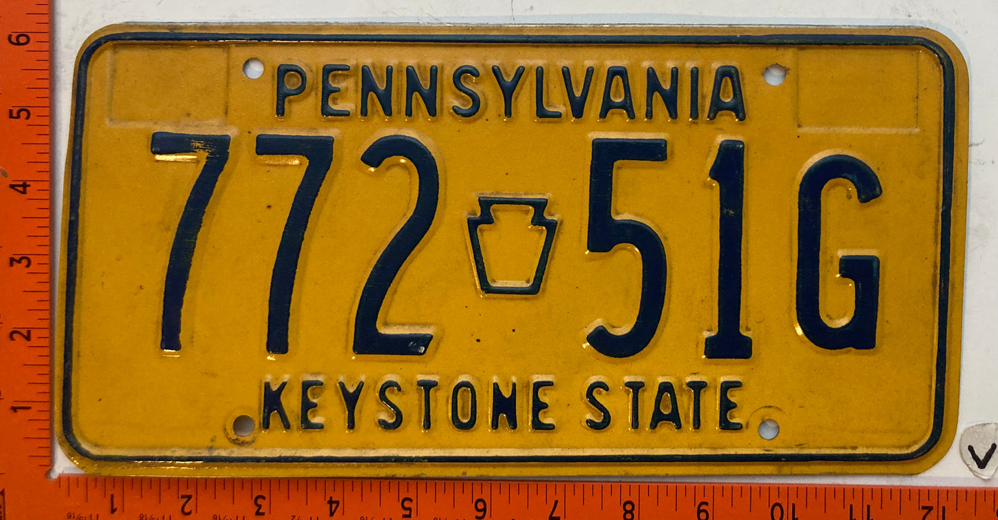 1977 Pennsylvania #772 51G Passenger License Plate