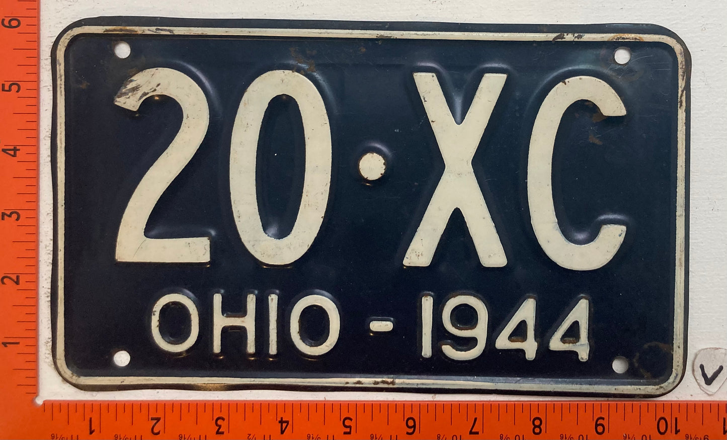1944 Ohio #20-XC Passenger License Plate