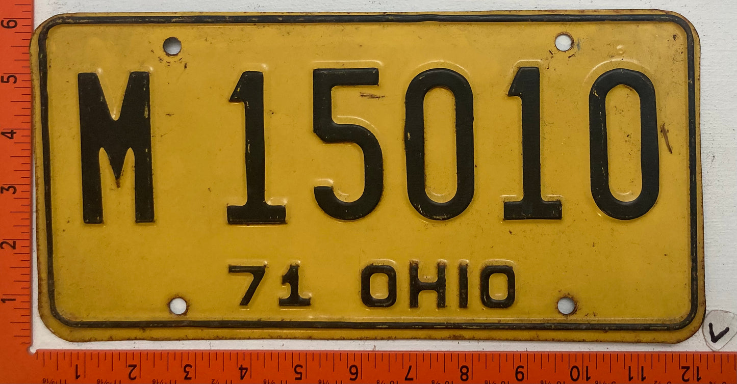 1971 Ohio #M 15010 Passenger License Plate