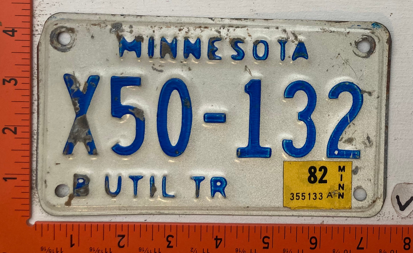 1982 Minnesota #X50-132 Utility Trailer License Plate
