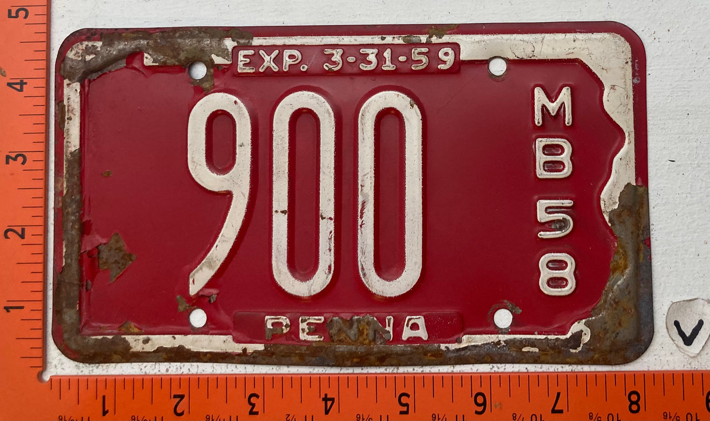 1958 Pennsylvania #900 Motorboat License Plate