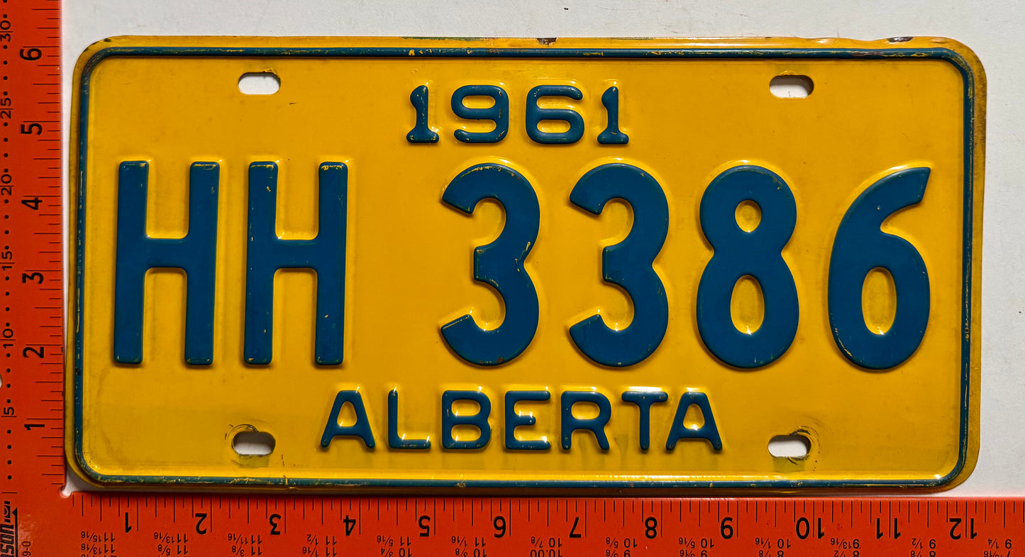 1961 Alberta #HH 3386 Passenger License Plate