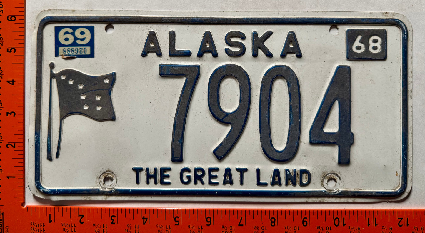 1969 Alaska #7904 Passenger License Plate