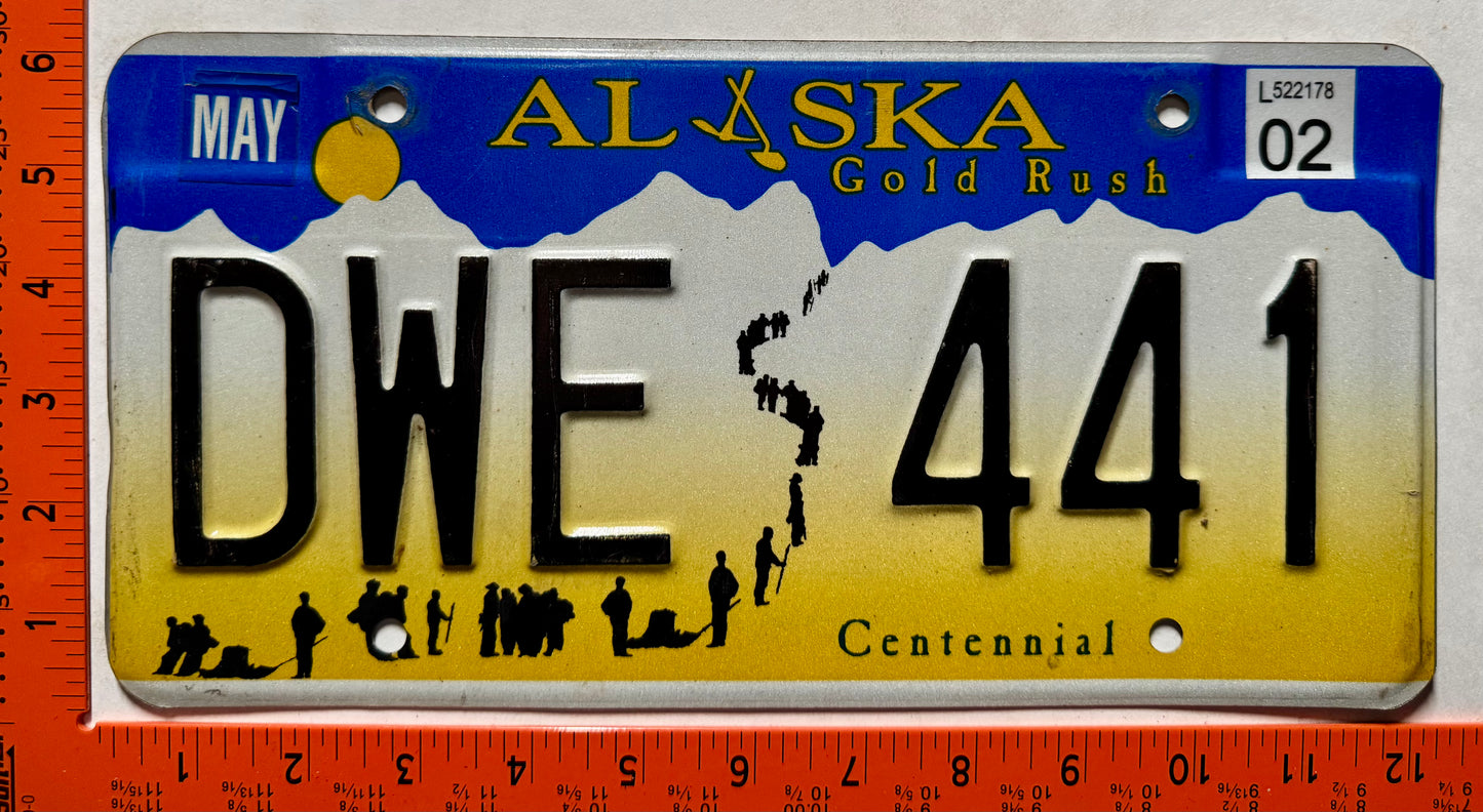2002 Alaska #DWE 441 Passenger License Plate