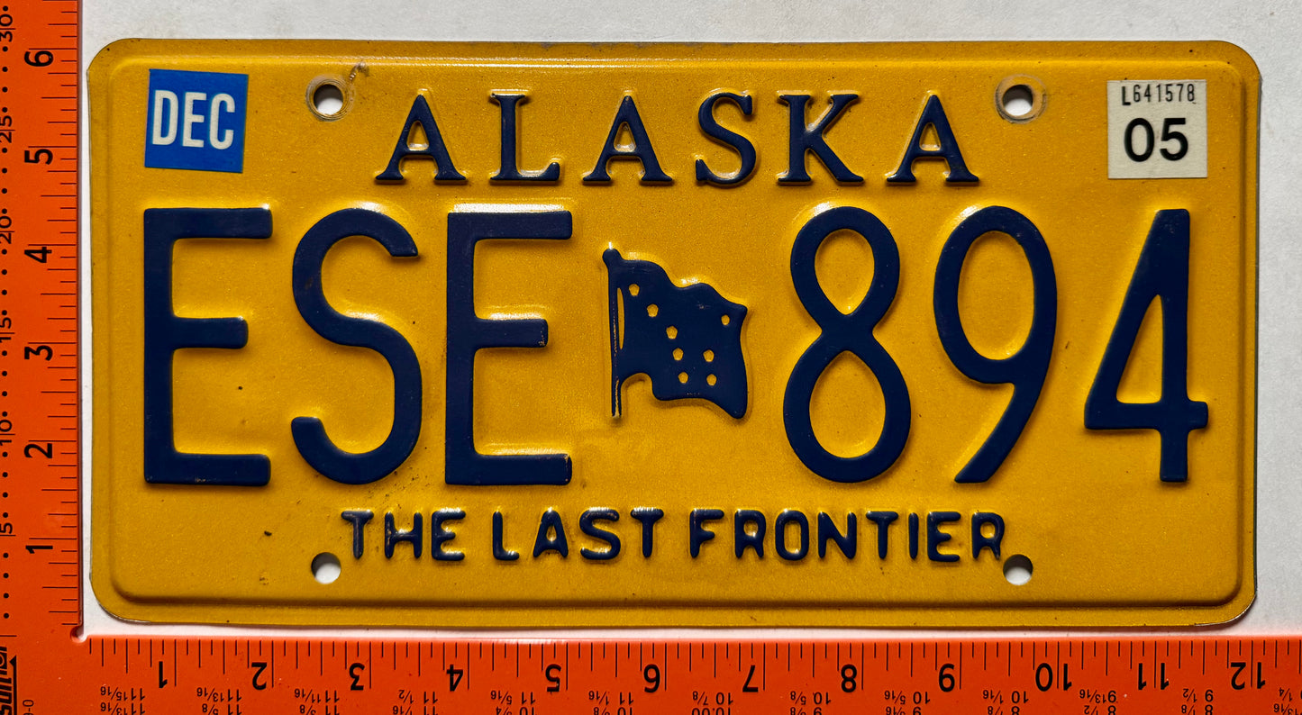 2005 Alaska #ESE 894 Passenger License Plate