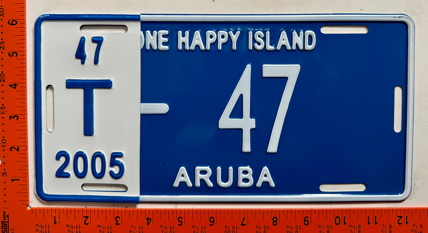 2005 Aruba #T-47 Tourist Vehicle License Plate