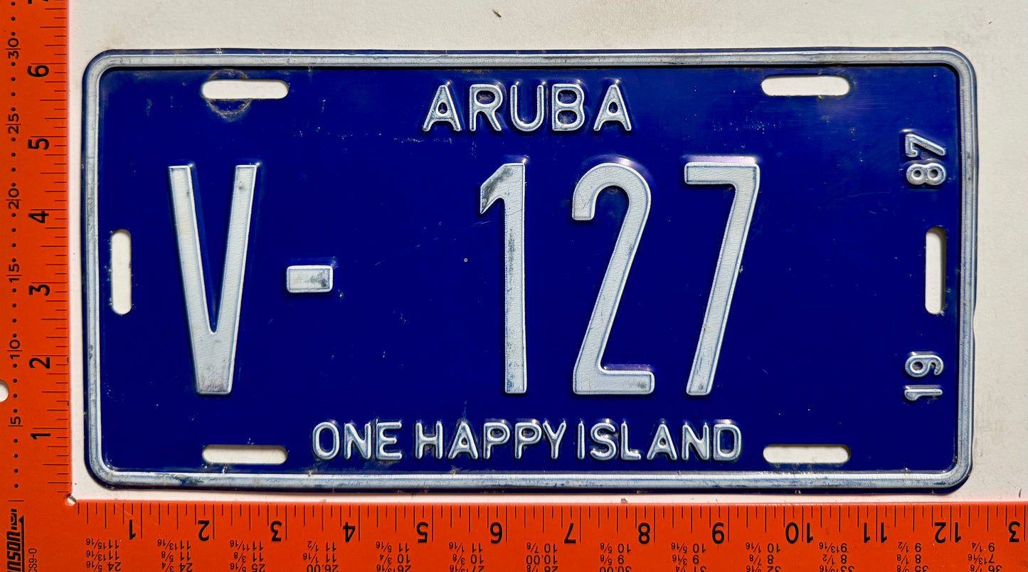 1987 Aruba #V-127 Rental License Plate