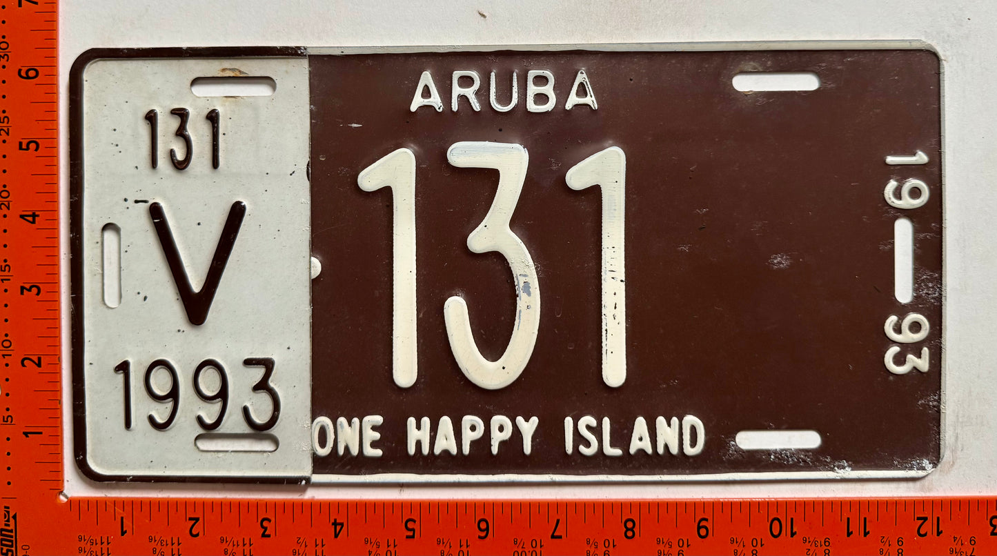 1993 Aruba #V-131 Rental License Plate