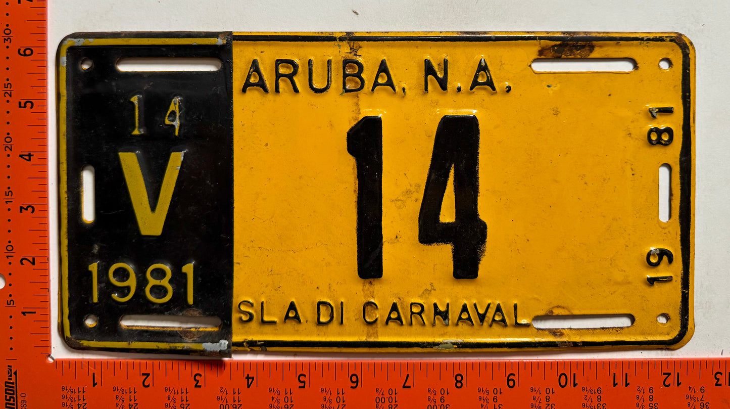 1981 Aruba #V-14 Rental License Plate