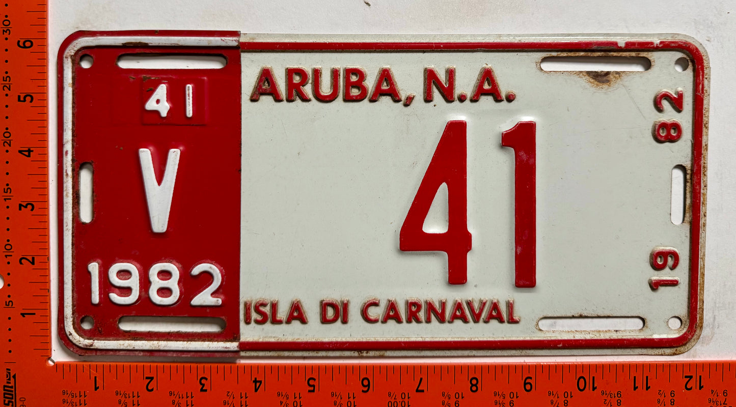 1982 Aruba #V-41 Rental License Plate