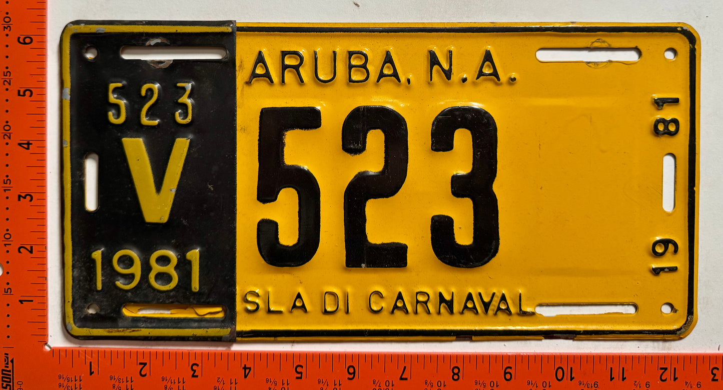 1981 Aruba #V-523 Rental License Plate