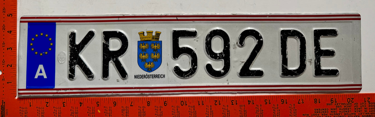 1990 base Austria #KR 592 DE Passenger License Plate