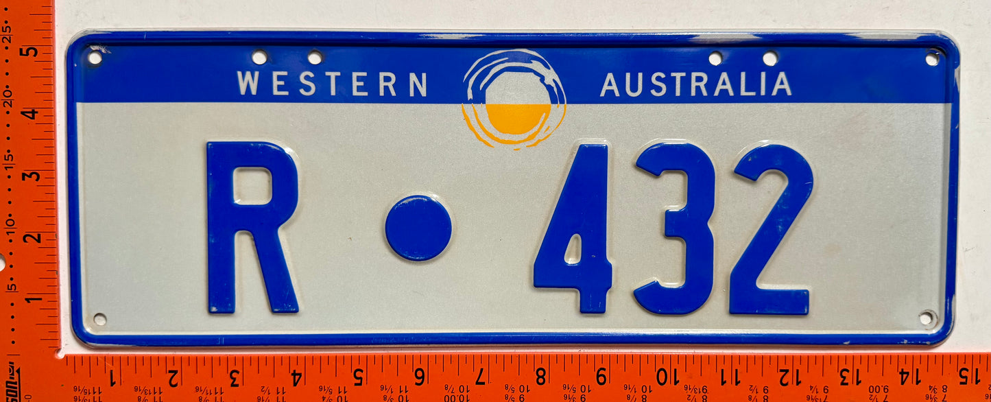 1997 base Western Australia #R-432 Passenger License Plate