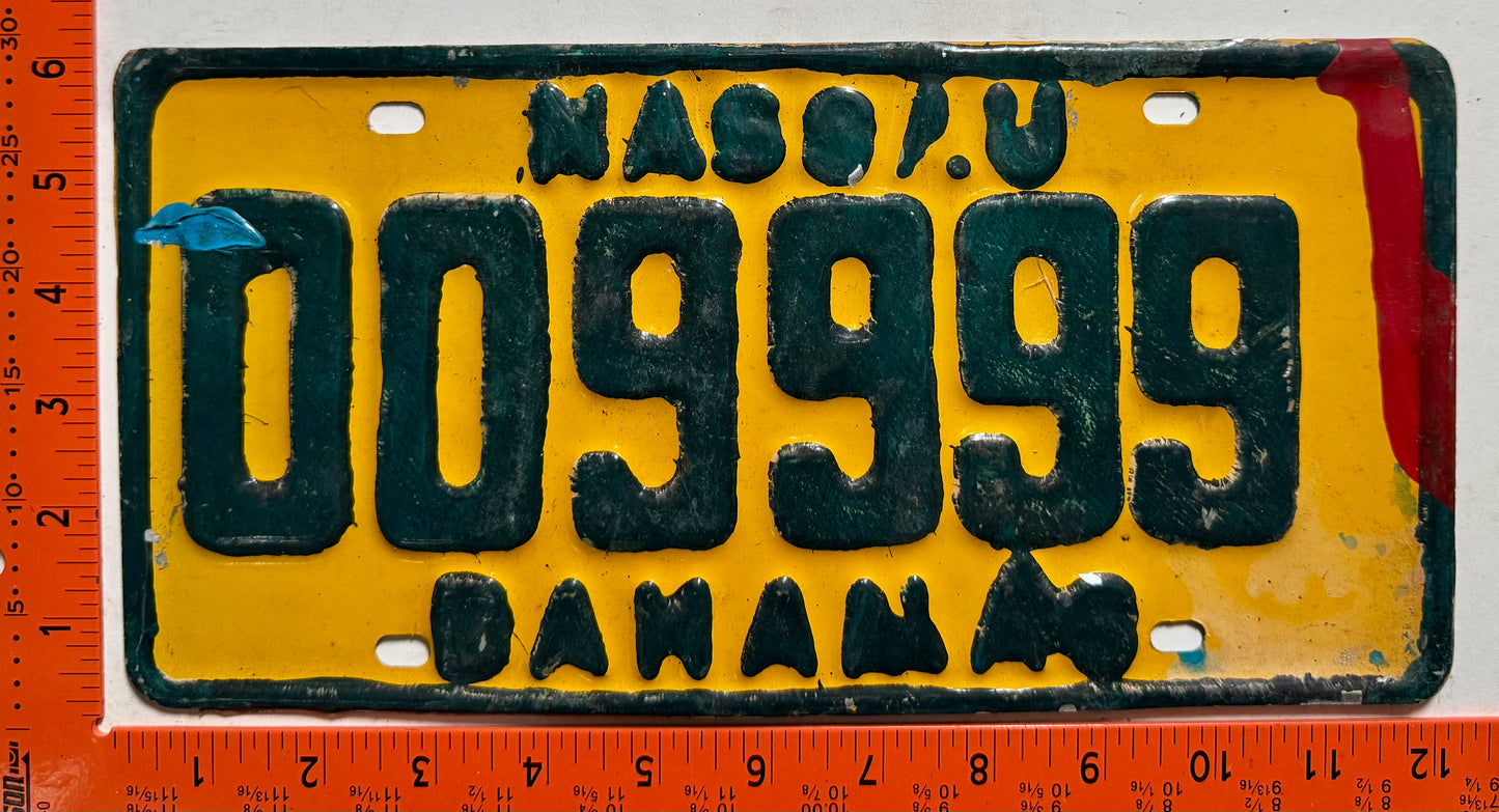 undated Nassau, Bahamas #009999 Paint Test License Plate